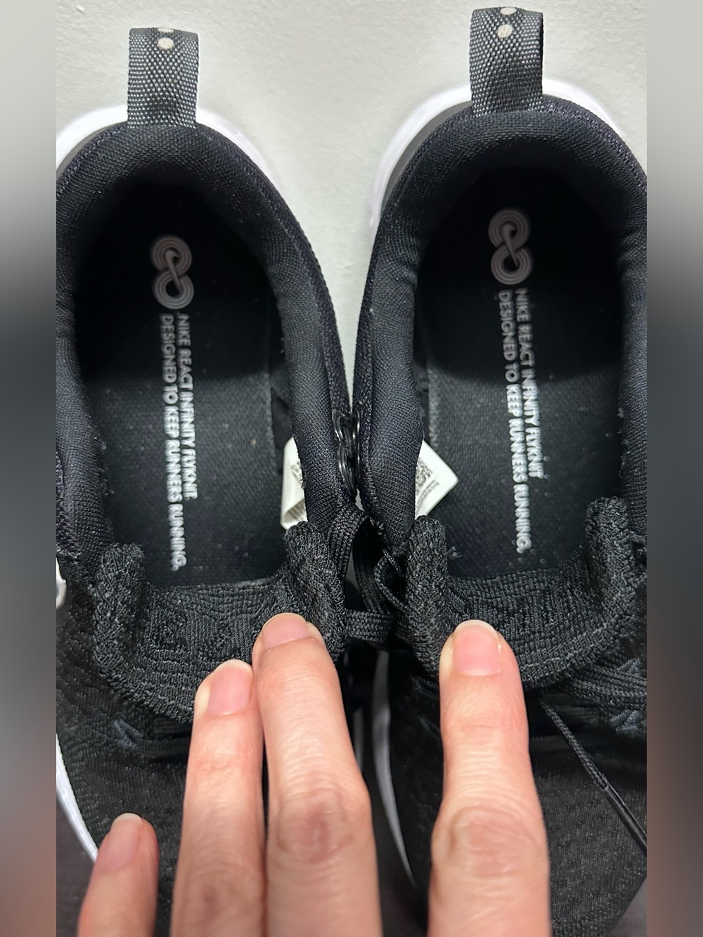 Nike react Women’s Black, Size 8.5 - Picture 9 of 11